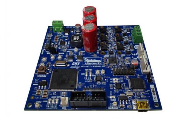 STMicroelectronics L9908: ���� SPC560P �� L9908 �Č��� CAN �������Ɵoˢ늙C�u����