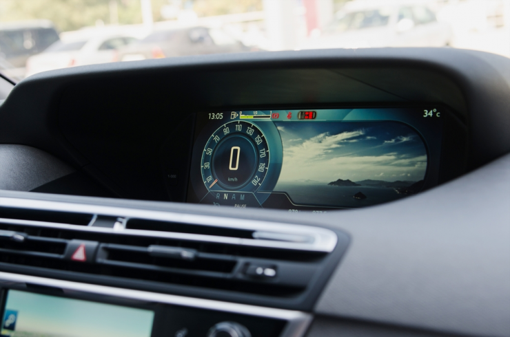 汽車集群電源設(shè)計(jì)的挑戰(zhàn)