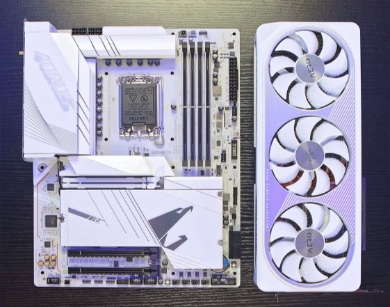 技嘉AORUS硬核跨界，聯(lián)動(dòng)各界大咖打造電競(jìng)新生態(tài)