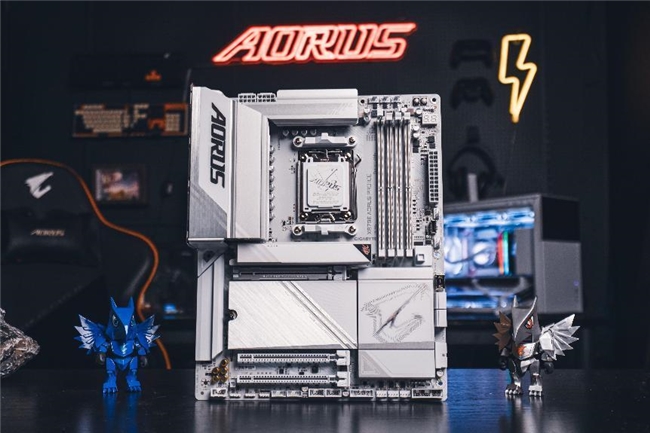 超頻快又準(zhǔn)，技嘉X870系列主板強(qiáng)勢來襲