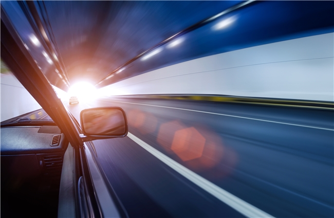 激光雷達VS高分辨率感知雷達：為更安全、更智能的汽車選擇合適的傳感器