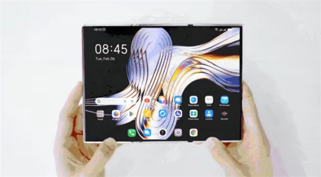 天馬供折疊屏！傳音TECNO三折概念機PHANTOM ULTIMATE 2亮相MWC