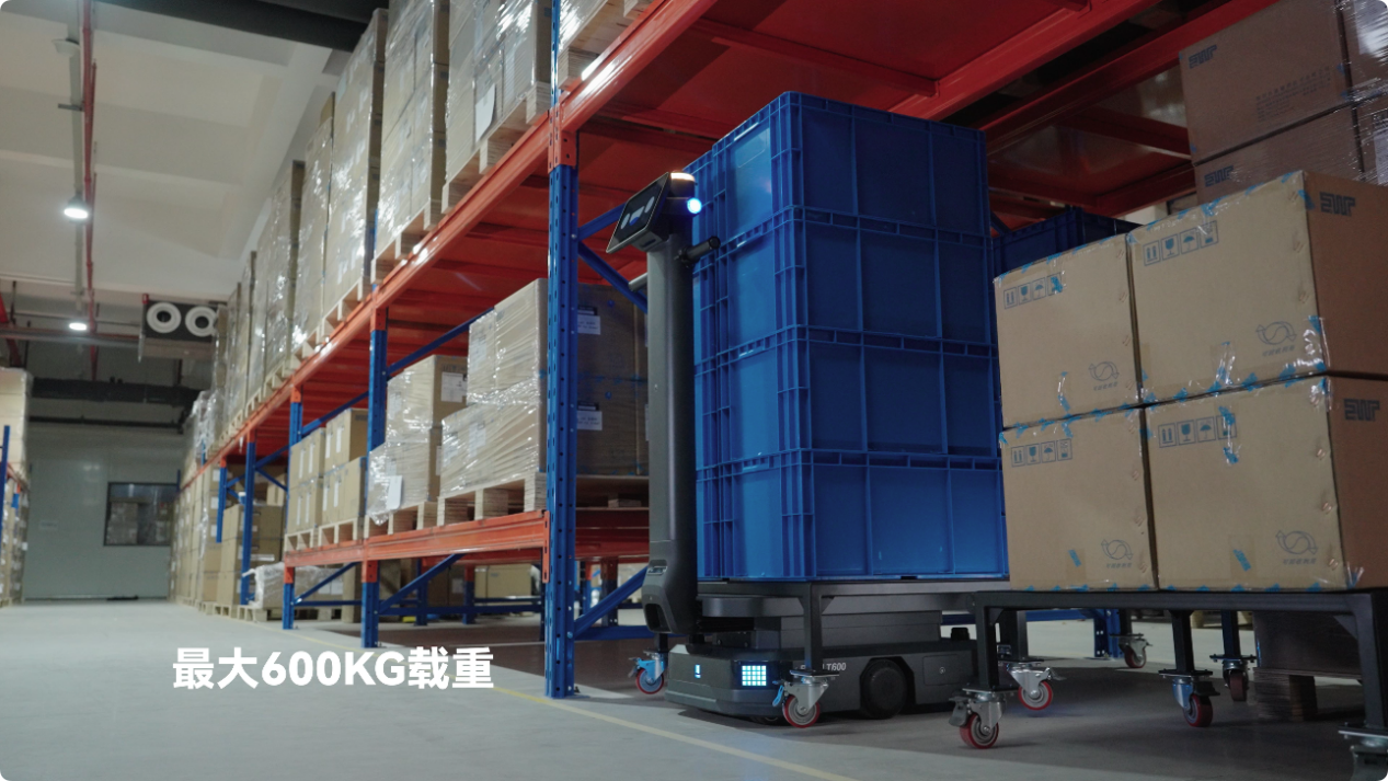 普渡機(jī)器人發(fā)布大載重工業(yè)配送機(jī)器人PUDU T600系列，助力工業(yè)物流市場革新