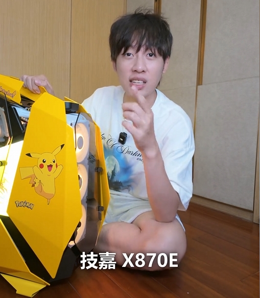 技嘉 AORUS 全明星計劃持續(xù)發(fā)力：跨界聯(lián)動多領(lǐng)域名人，定制全家桶主機(jī)彰顯硬核實力