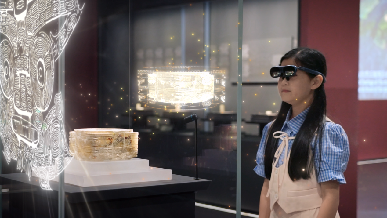 浙江省博物館開啟“智覽”新篇章：Rokid AR眼鏡助力“浙江一萬(wàn)年”沉浸式體驗(yàn)