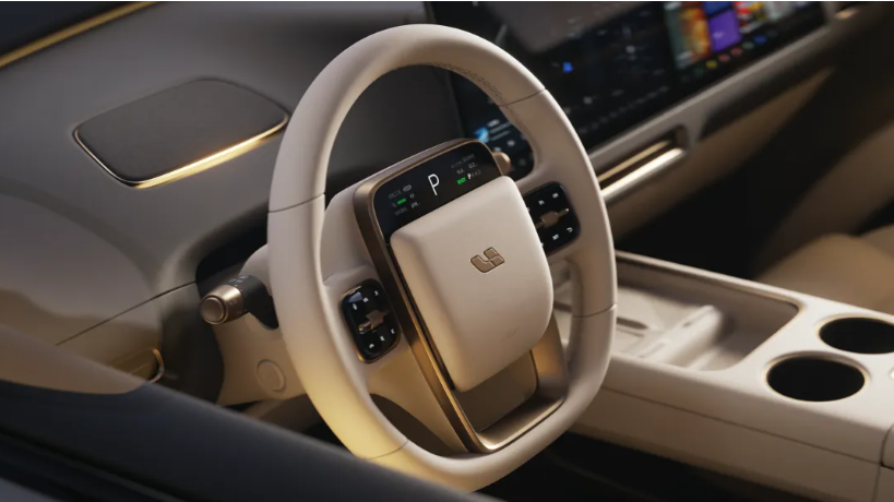 智能座艙的“理想”樣本背后，為什么需要一朵AI云?