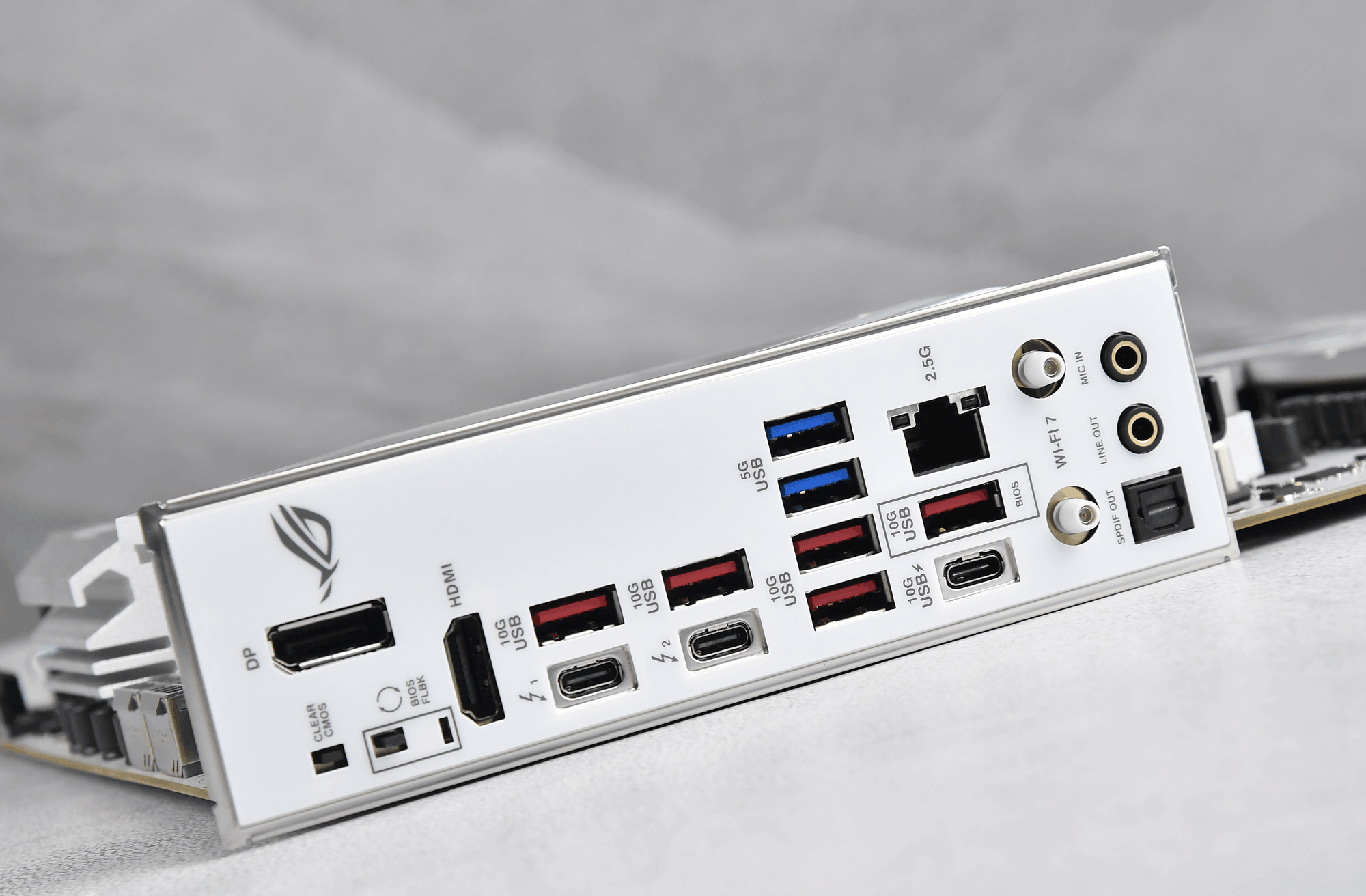 酷睿Ultra 7 270K/5 250K Plus處理器首測(cè)：多核、游戲、渲染性能暴增