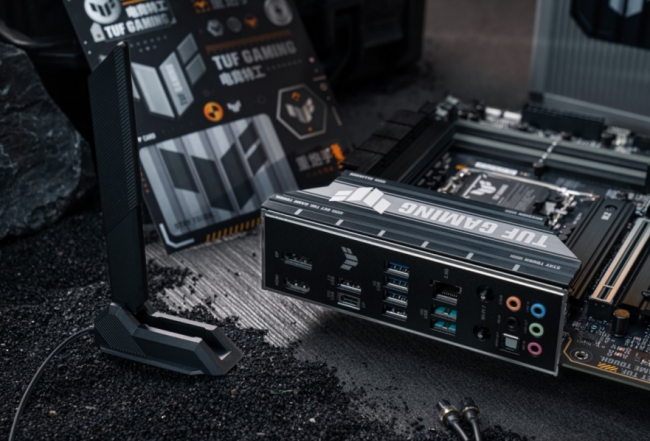 200S Plus新U開售 華碩Intel 800系主板隨心配