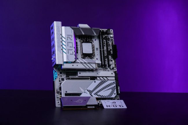 ROG Z890 APEX主板創(chuàng)200S Plus超頻新紀錄