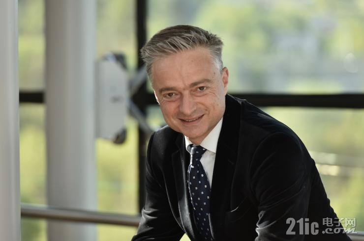 實現(xiàn)碳中和與業(yè)務(wù)增長兩不誤，半導(dǎo)體“頂級雇主”如何用可持續(xù)的方式實現(xiàn)可持續(xù)發(fā)展？