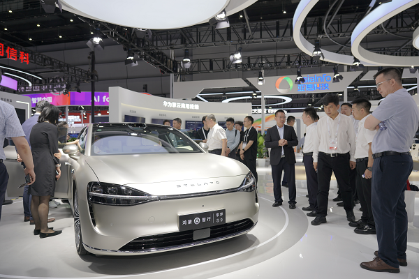 華為終端攜旗下全場(chǎng)景新品及解決方案 亮相2024中國(guó)聯(lián)通合作伙伴大會(huì)