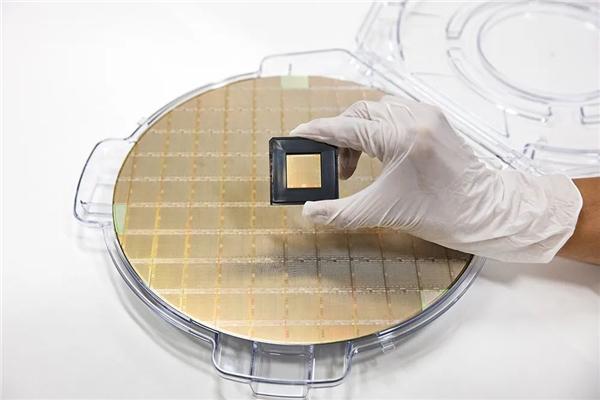 高端處理器新標桿，Power10劍指“內(nèi)存墻”