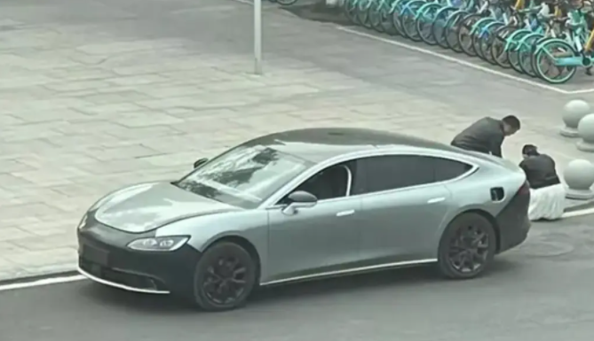 小米汽車(chē)，動(dòng)真格了！