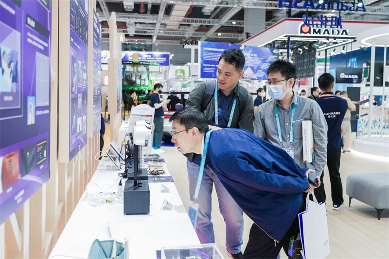 旭化成圓滿參展2023年進(jìn)博會(huì)，持續(xù)助力解決中國社會(huì)課題