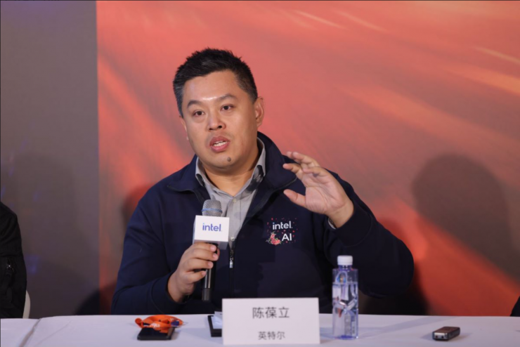 英特爾推出兩款全新處理器，AI PC元年大幕即將開啟！