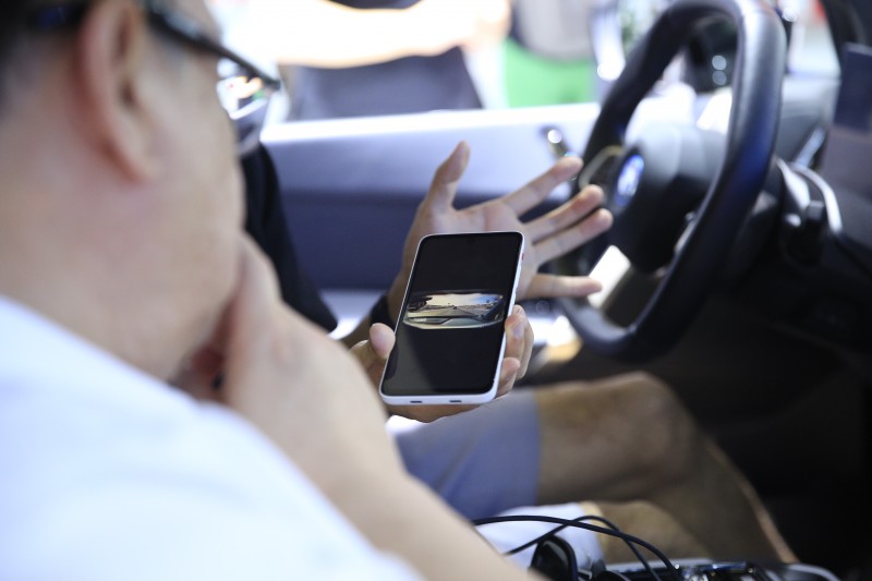 亮相MWC上海，XREAL用Beam Pro開啟消費級AR生態(tài)躍遷時代