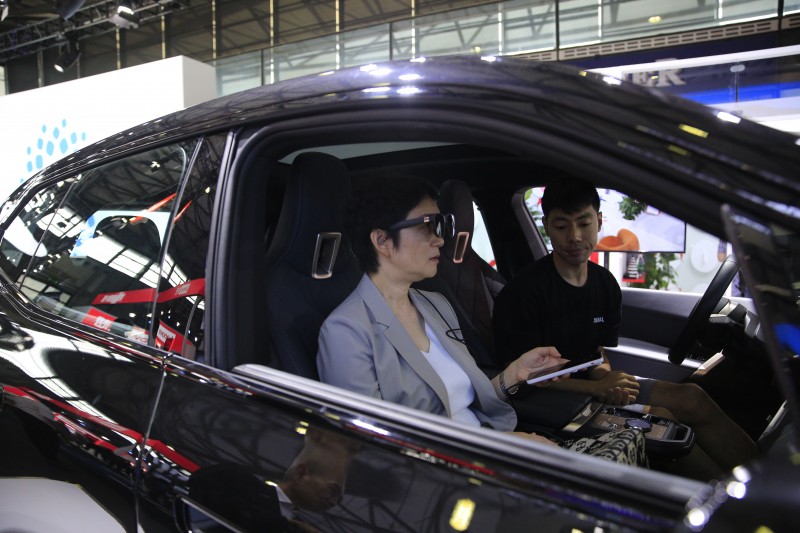 亮相MWC上海，XREAL用Beam Pro開啟消費級AR生態(tài)躍遷時代