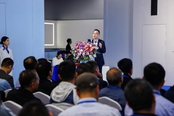 紅星花智能客服煥新電話：AI技術賦能體驗升級