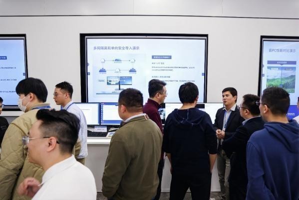 紅星花智能客服煥新電話：AI技術賦能體驗升級