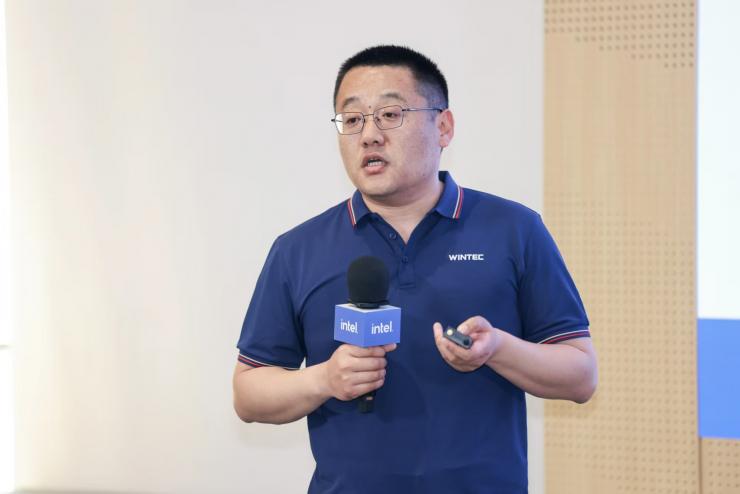 從芯到質：英特爾如何用AI重塑新零售生態(tài)版圖？
