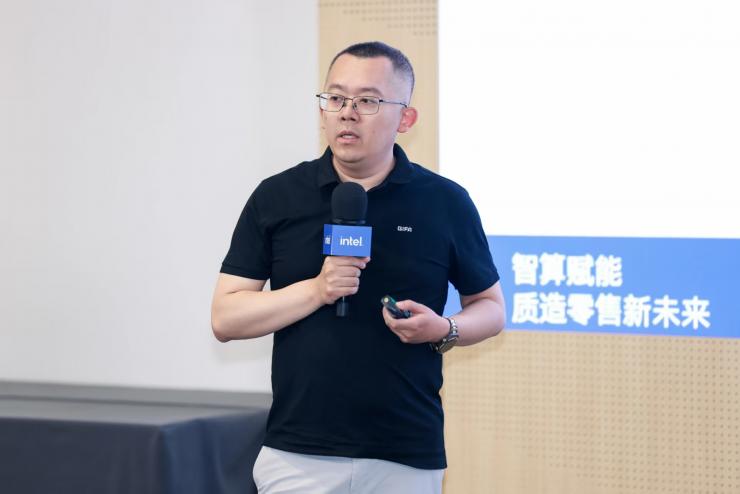 從芯到質：英特爾如何用AI重塑新零售生態(tài)版圖？