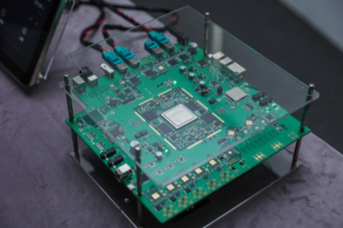 芯馳科技聯(lián)合電裝光庭共同發(fā)布X9U座艙平臺(tái)