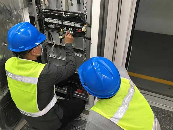 上海電氣泰雷茲助力國內(nèi)首條高密度大運(yùn)量全自動無人駕駛線路——上海地鐵14號線開通初期運(yùn)營