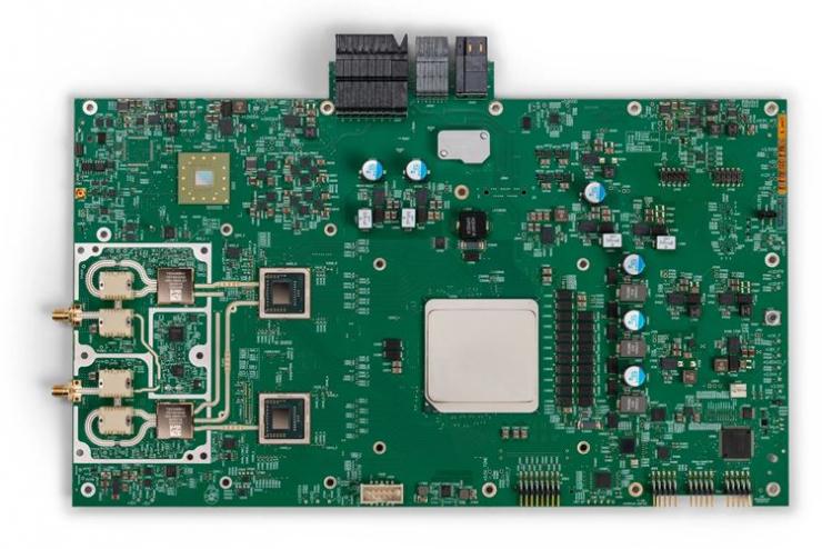 泰克（Tektronix）發(fā)布7系列DPO示波器，樹(shù)立超高性能測(cè)試測(cè)量領(lǐng)域新標(biāo)桿