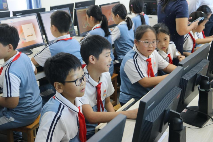 村田集團(tuán)華南區(qū)“綠色愛(ài)心電腦”捐贈(zèng)項(xiàng)目，助力鄉(xiāng)村學(xué)校信息化教育