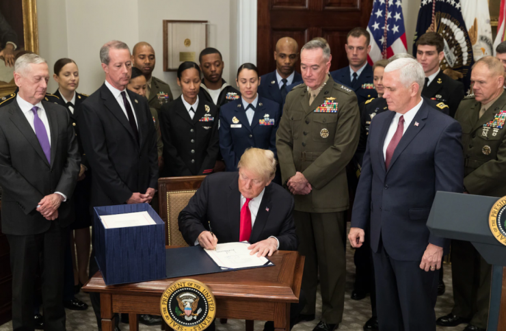 放松芯片限制，美國(guó)迫于業(yè)界壓力修改對(duì)華議案！