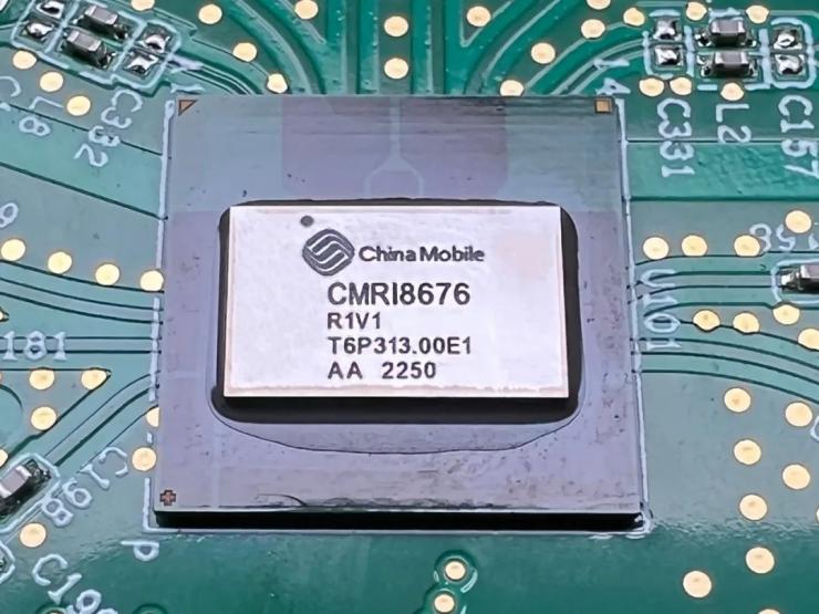 突破！我國首款 5G 可重構(gòu)射頻收發(fā)芯片自研成功