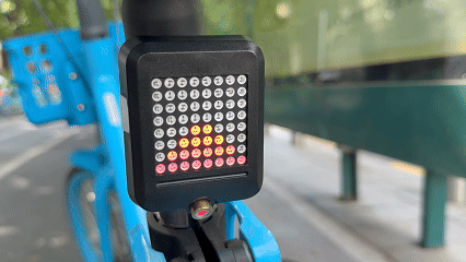 納祥科技可辨別轉(zhuǎn)向的單車尾燈方案，陀螺儀智能感應(yīng)，多模式復(fù)合警示更可靠