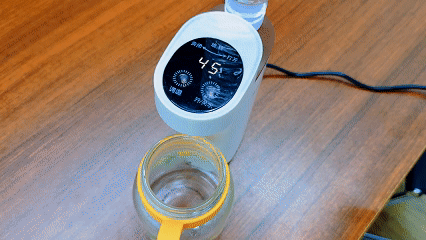 納祥科技迷你即熱飲水機(jī)方案：采用低噪音抽水泵穩(wěn)定輸水，降噪20%