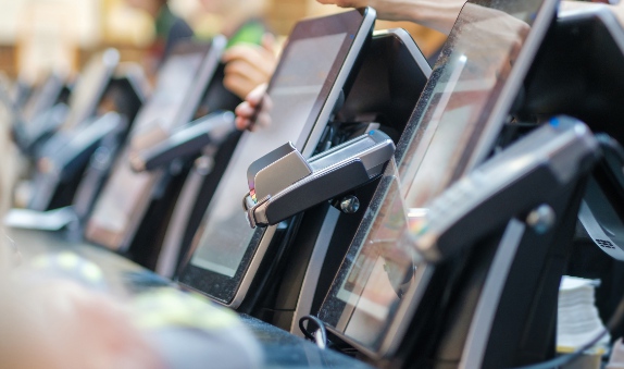 投入零售業(yè)，該如何選擇值得信賴的「銷售終端」幫手？