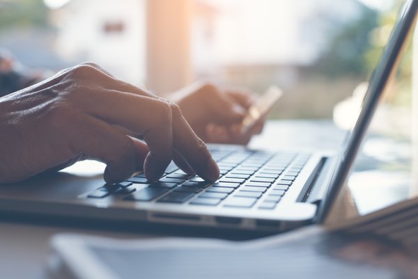 浪潮卓數(shù)發(fā)布一季度網(wǎng)絡(luò)零售市場(chǎng)報(bào)告：全國(guó)網(wǎng)上零售額超3萬億！