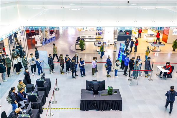 速度穿越！沈陽(yáng)京東MALL GeForce RTX 4090 線下首發(fā)活動(dòng)盛況