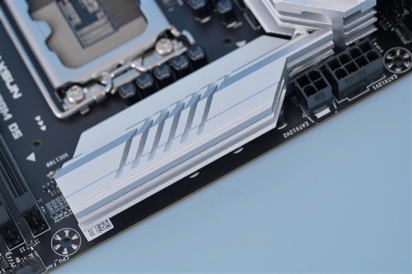 13代酷睿絕配！銘瑄終結(jié)者Z790M D5主板圖賞