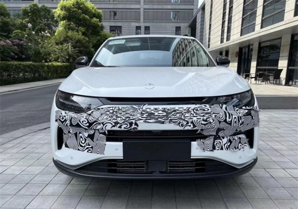 被噴落后又如何！增程成香餑餑：無(wú)續(xù)航焦慮的零跑C11曝光