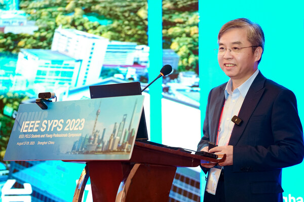 臺(tái)達(dá)上海暨杭州設(shè)計(jì)中心主任章進(jìn)法博士在開(kāi)幕式上進(jìn)行主題演講，對(duì)于臺(tái)達(dá)受邀參與本次論壇表示深感榮幸。