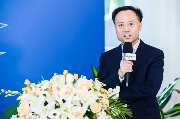 國汽智聯(lián)執(zhí)行總經(jīng)理鄭繼虎致辭