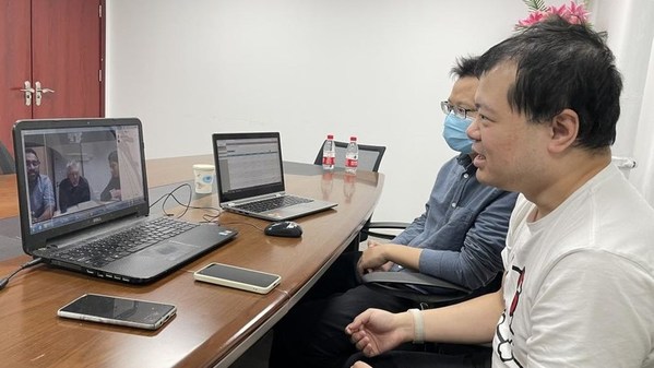 承啟團(tuán)隊與neXtProt工作人員視頻連線會議 承啟團(tuán)隊與neXtProt工作人員視頻連線會議