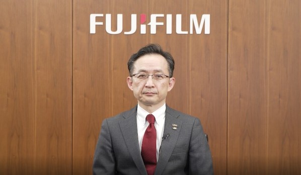 富士膠片株式會(huì)社生命科學(xué)事業(yè)部部長(zhǎng)、富士膠片歐文科技CEO山口豊寄語富士膠片歐文科技ICC創(chuàng)新合作中心開幕