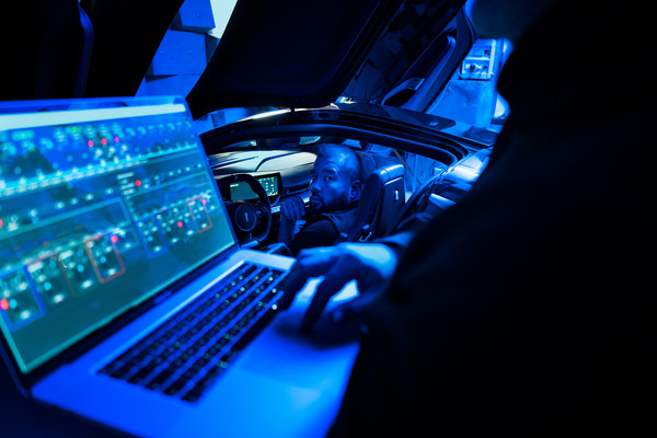 Automobili Pininfarina Battista Sound 3 -> Automobili Pininfarina Battista Sound 3 Automobili Pininfarina Battista Sound 3 -> Automobili Pininfarina Battista Sound 3