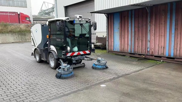 autowise.ai自動(dòng)駕駛清掃車(chē)在德國(guó)杜伊斯堡