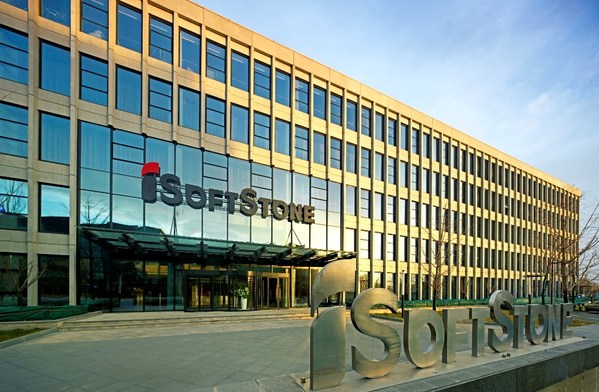 一起“犇放”的用友與軟通動(dòng)力，共創(chuàng)專業(yè)服務(wù)生態(tài)巨大價(jià)值