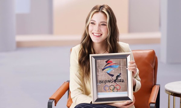 谷愛(ài)凌大跳臺(tái)首金奪冠瞬間 谷愛(ài)凌大跳臺(tái)首金奪冠瞬間