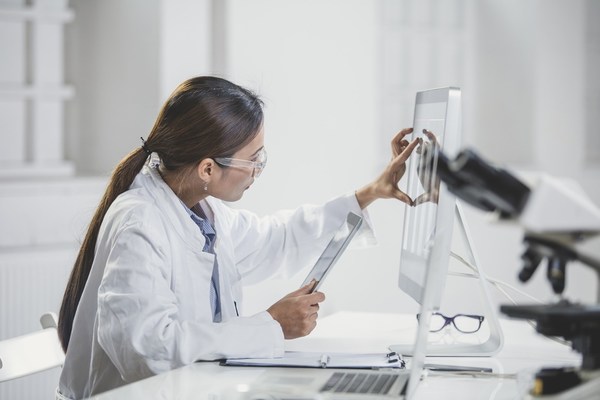 IBM《2022 年全球 AI 采用指數(shù)》:中國(guó)企業(yè)看重