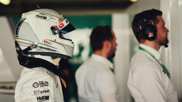 德國房車大師賽2022賽季中，舍弗勒勒配司標(biāo)志將出現(xiàn)在馬可&middot;維特曼的賽車服上