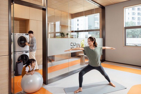 Spin2Cycle讓賓客在等待洗衣的閑暇中，享受健身運動的快樂