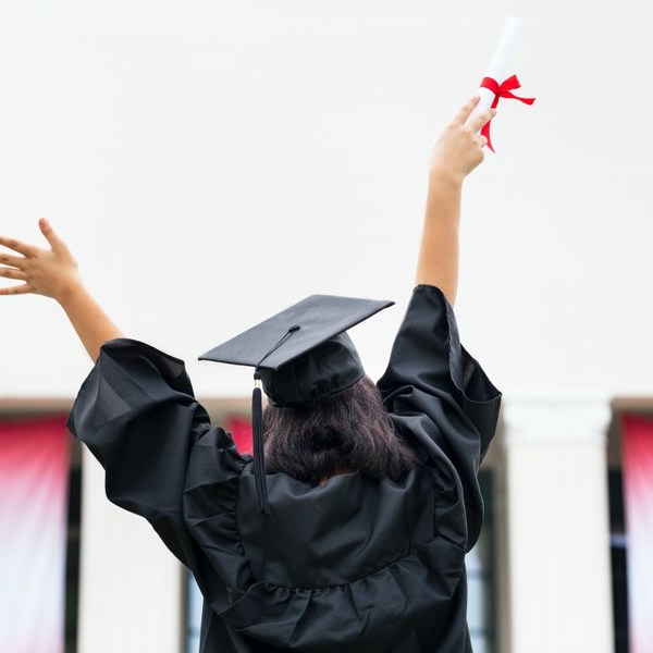 北京致知學(xué)校高中部新生百萬獎(jiǎng)學(xué)金：擁抱致知，走向世界